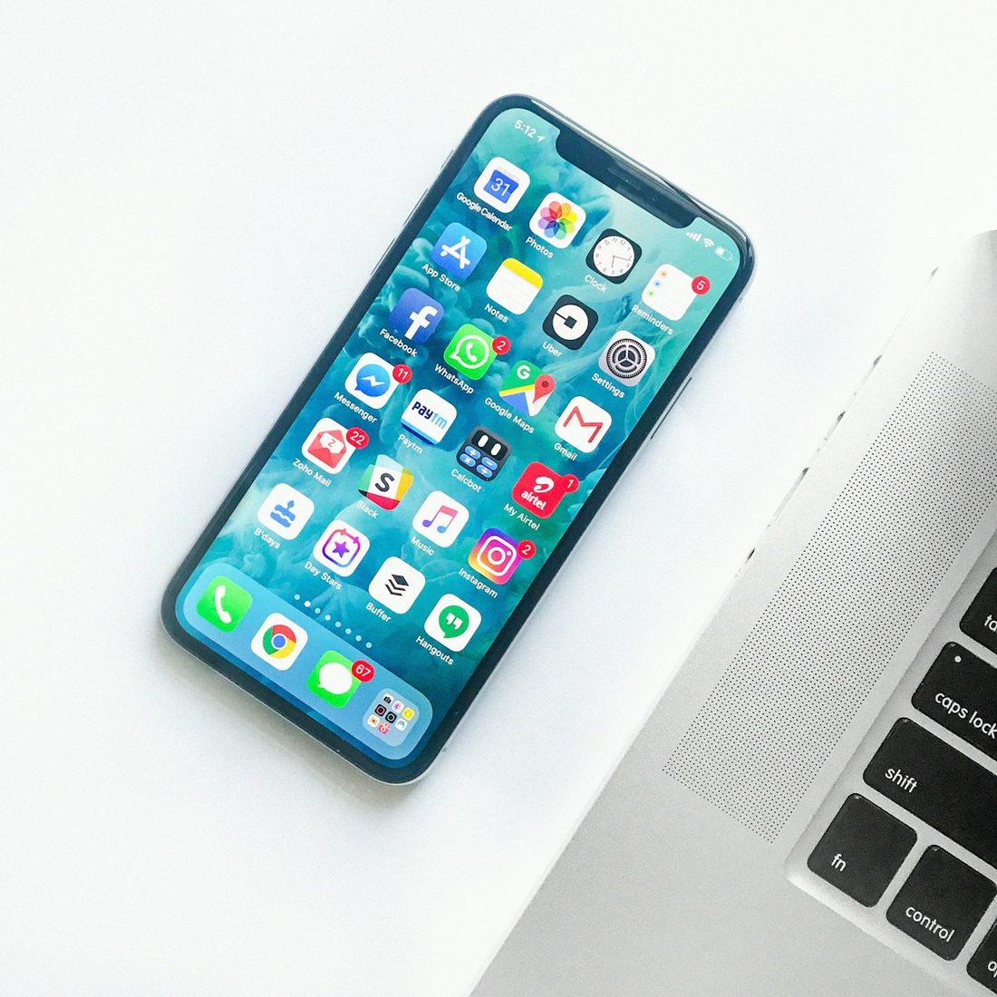 A8体育 APP 赛程与赛事列表界面示意